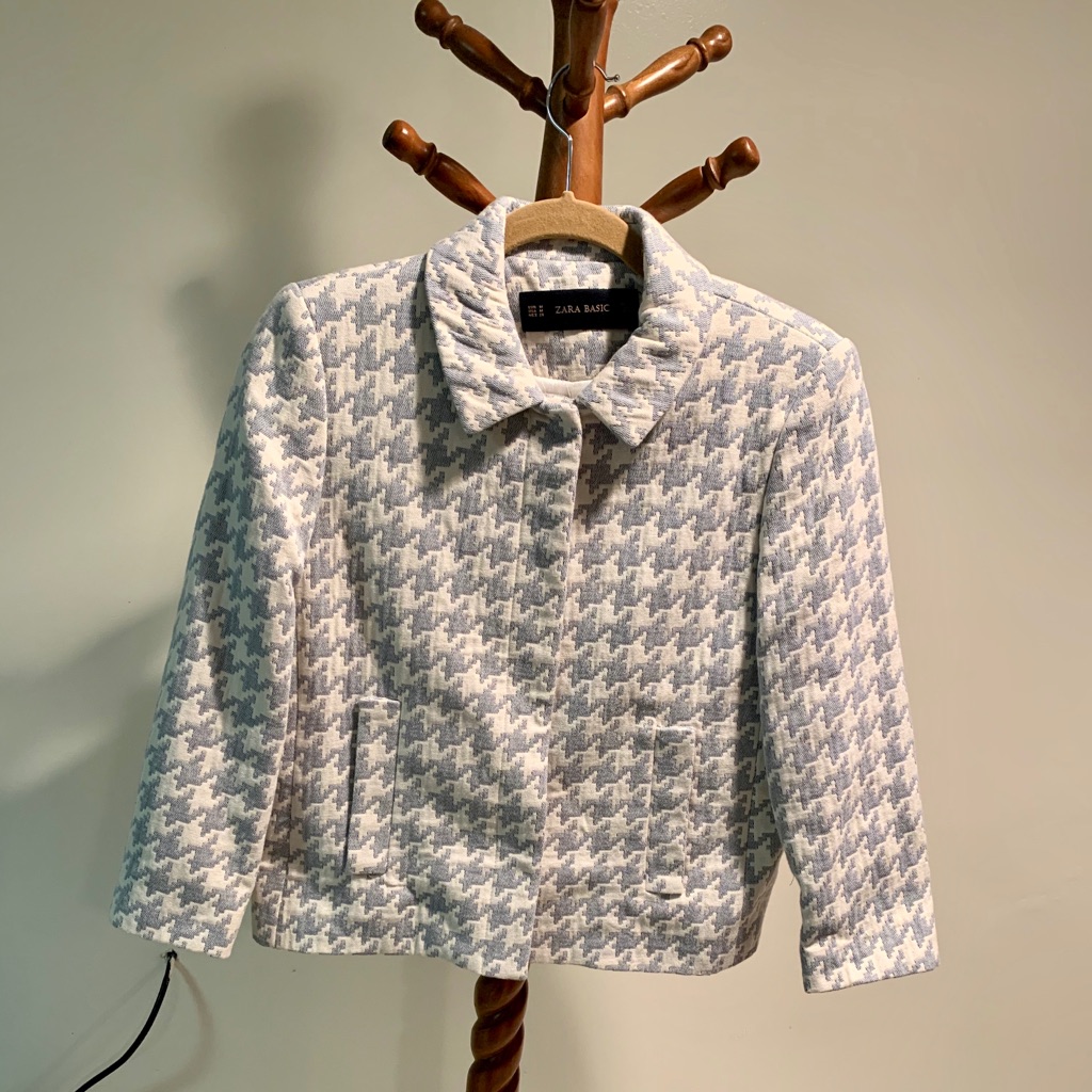 Zara Basic Excellent Condition Blazer